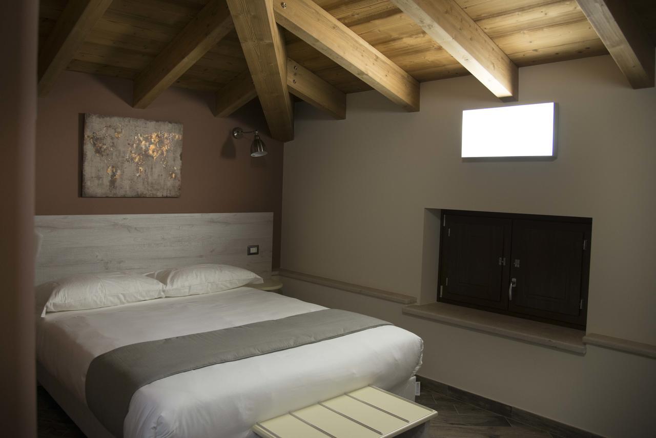 La Tenuta Di Trimalcione Pofi Экстерьер фото