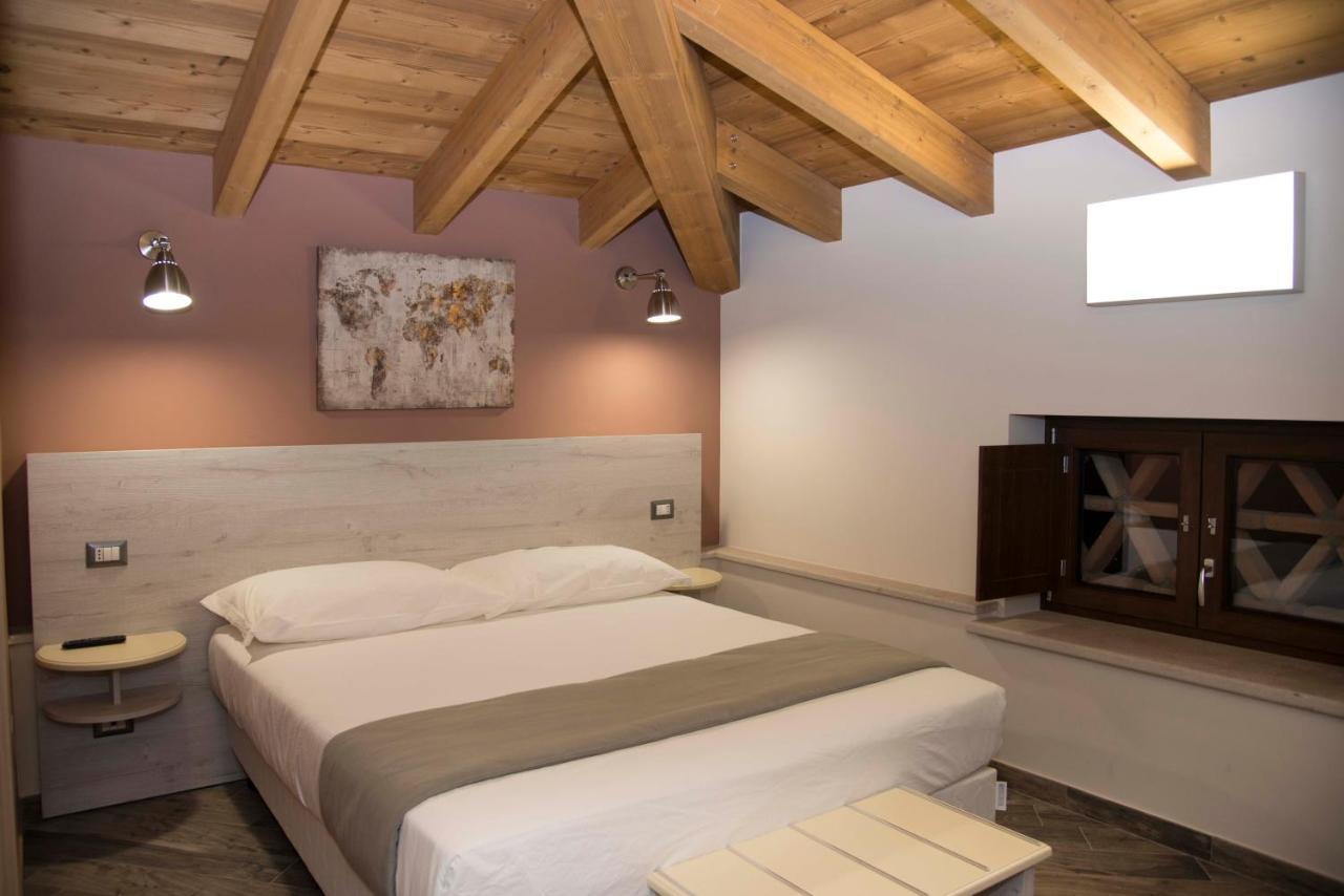 La Tenuta Di Trimalcione Pofi Экстерьер фото